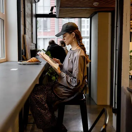 Kapselhotel Capsule Constellation 91 *