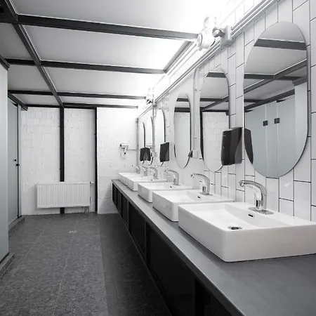 Capsule Constellation 91 Capsule hotel Lviv