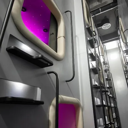 Capsule Constellation 91 Capsule hotel Lviv