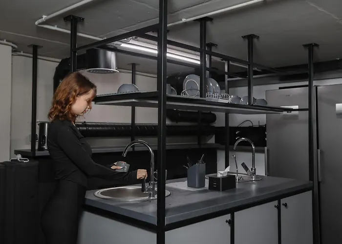 Capsule Constellation 91 Capsulehotel Lviv