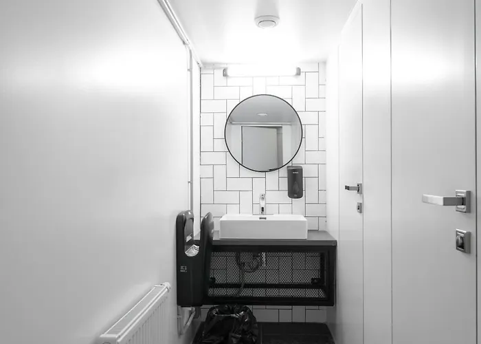 Capsule Constellation 91 Capsulehotel *