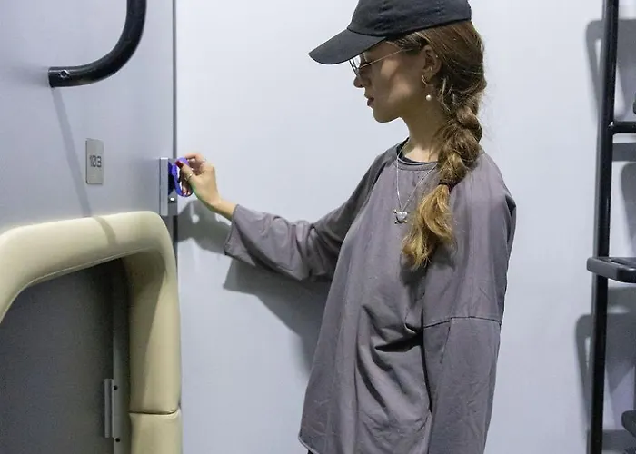 Capsule Constellation 91