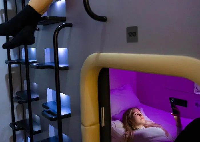 Capsule Constellation 91 * Lwów